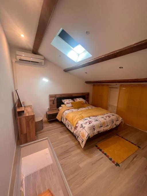 T2 Neuf Et Moderne Climatiser Avec Netflix Amazon มาร์กเซย ภายนอก รูปภาพ